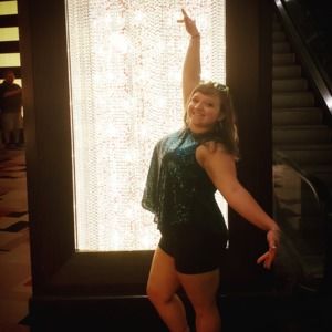 Meet your Posher, April